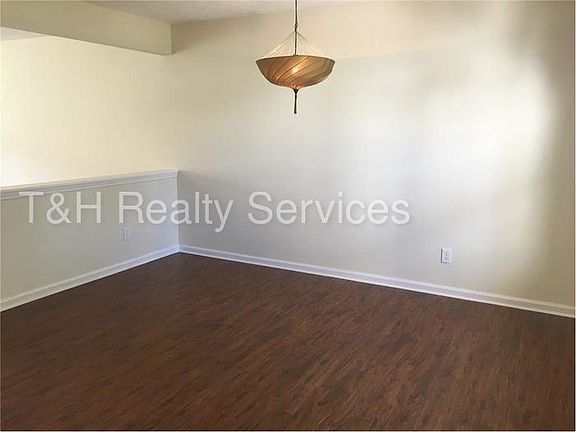 2nd image of 6690 Amherst Way