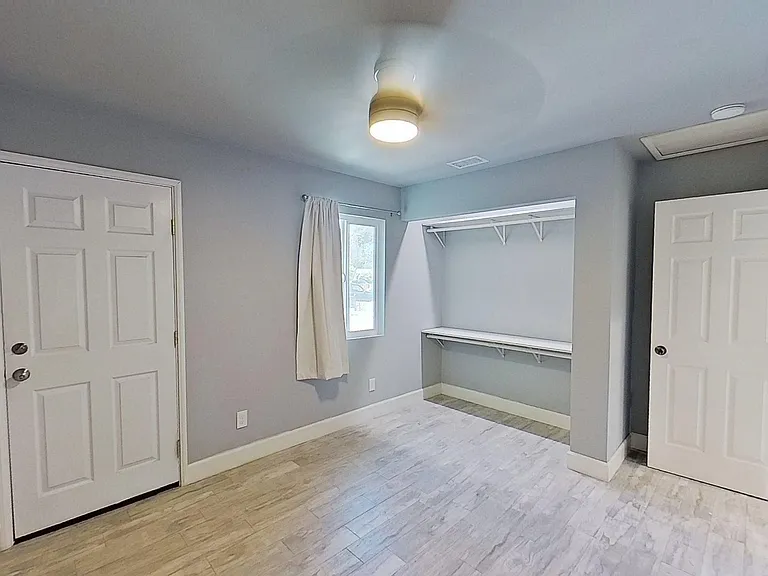 13922 Heidi St — Photo 12