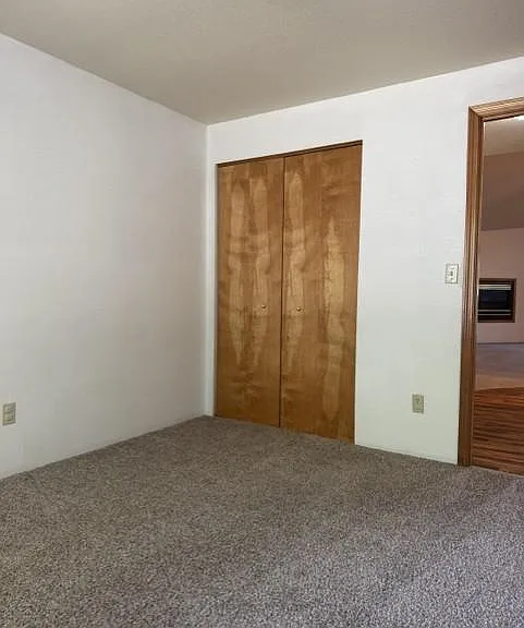 612 SW Larch Rd — Photo 4