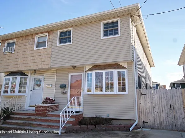 316 Sanilac St, Staten Island, NY 10306