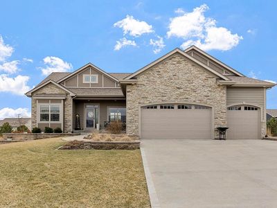 16104 Brookview Dr, Urbandale, IA, 50323