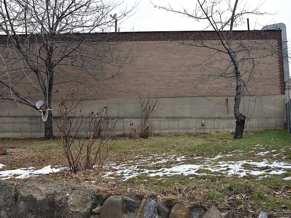 2nd image of 5122 58th Pl