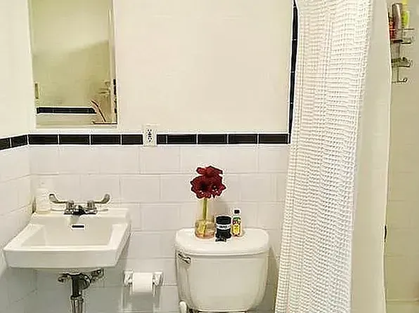 25 Jay Street image 6 of 6