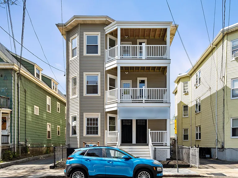 14-16 Otis St