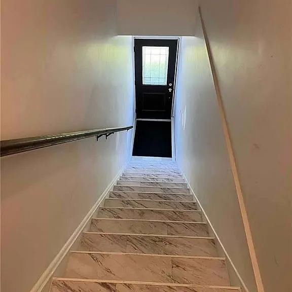 3901 Bathurst St — Photo 13