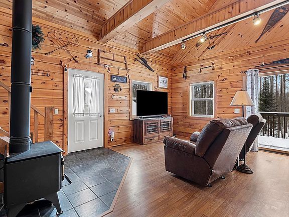 5th image of W7727 Trellis Rd