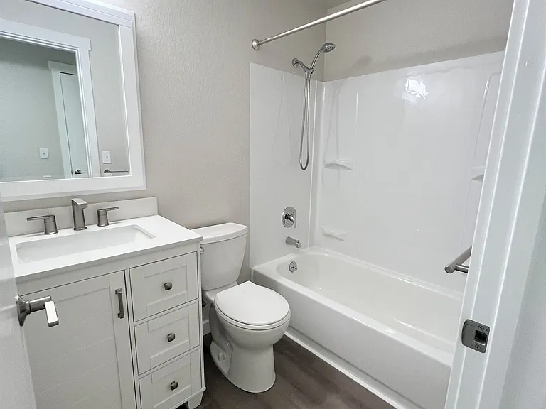 2405 NW 67th St #302 — Photo 7