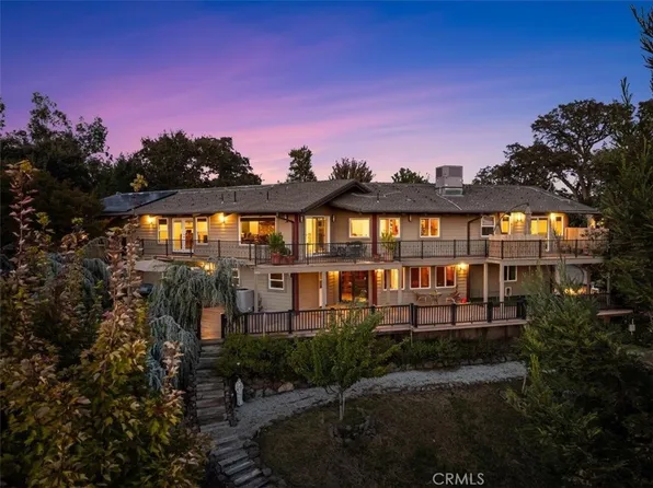 14807 Hilltop Dr, Red Bluff, CA 96080