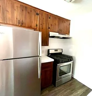 4822 Cypress St #C — Photo 2