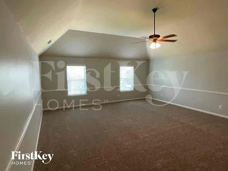 624 Parkside Place Dr — Photo 9
