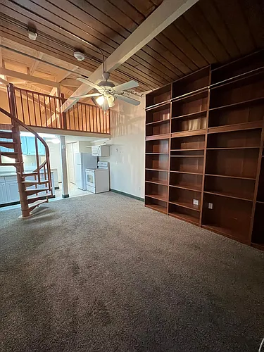 30 Chandler Sq Photo 1