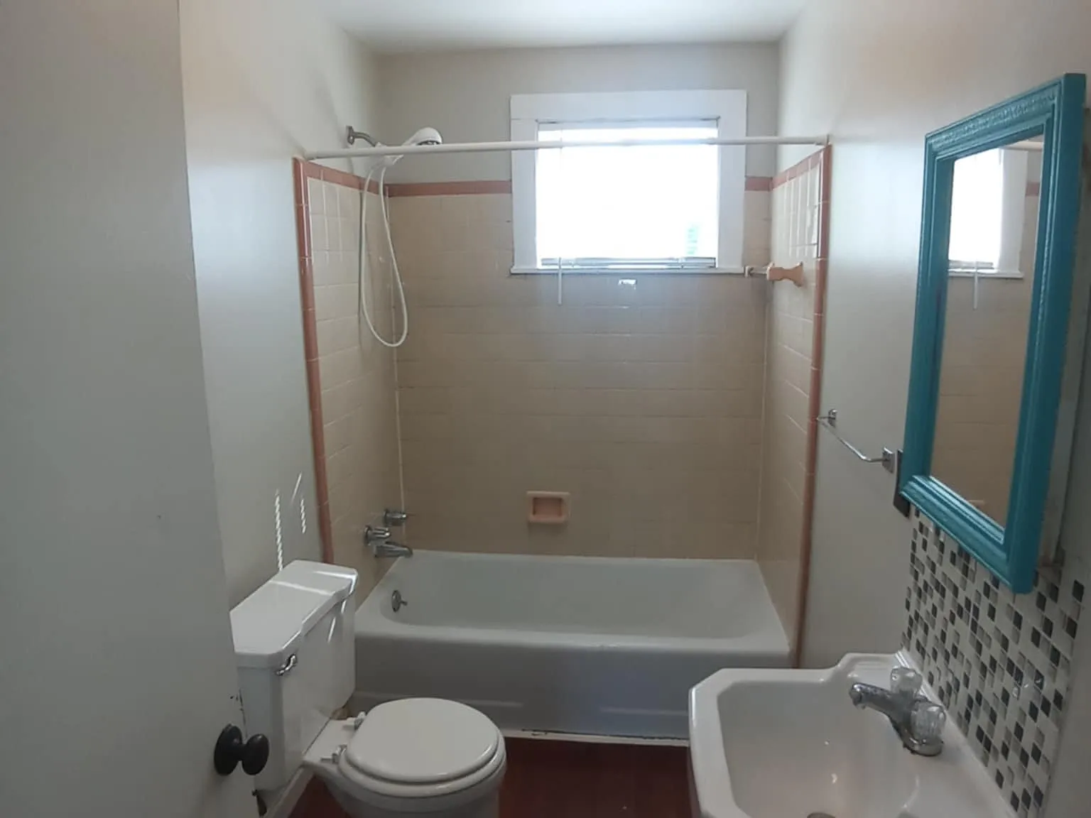 316 North Mission Street-RES NEW - 3 — Photo 4