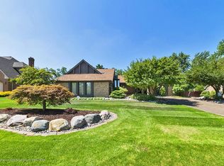 6321 Island Lake Dr, East Lansing, MI