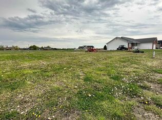 116 Creek View Dr, Damiansville, IL 68215