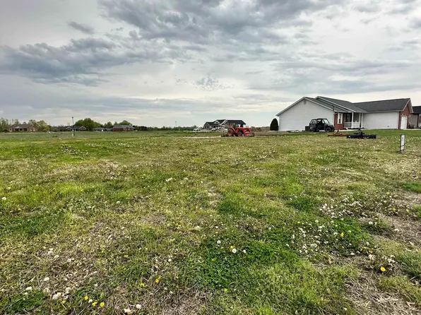 116 Creek View Dr, Damiansville, IL 68215