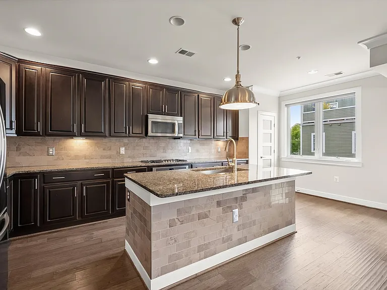 1412 Main Line Blvd #102 — Photo 4
