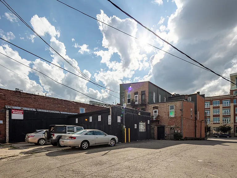 1128-1130 N. High St. — Photo 12