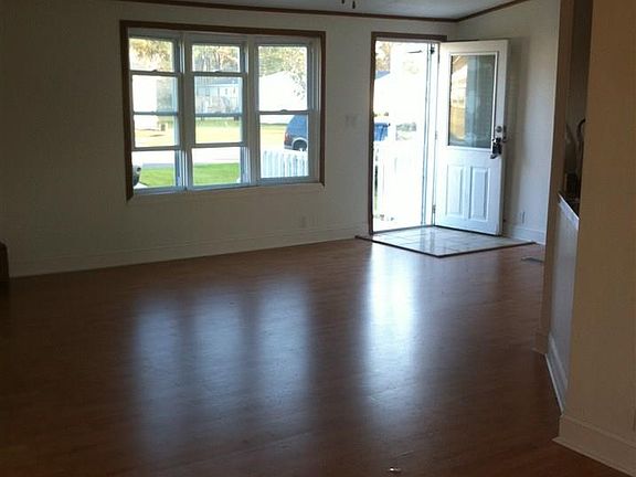 2nd image of 8372 Cherrywood Dr