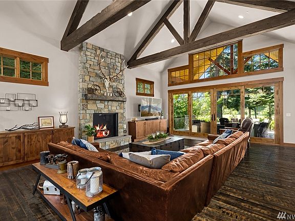 The Great Room has vaulted ceilings, Large Southern-Facing Windows. Plenty of built-in cabinets.