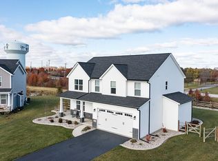 11026 Bay Trace Dr, Perrysburg, OH 43551
