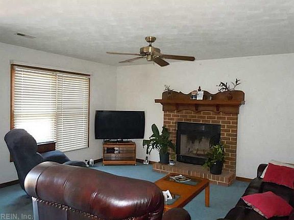 3rd image of 740 Albemarle Ct
