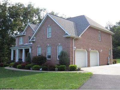199 Dean Dr, Fairmont, WV, 26554