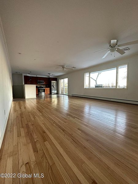 2nd image of 27 Reservoir Road