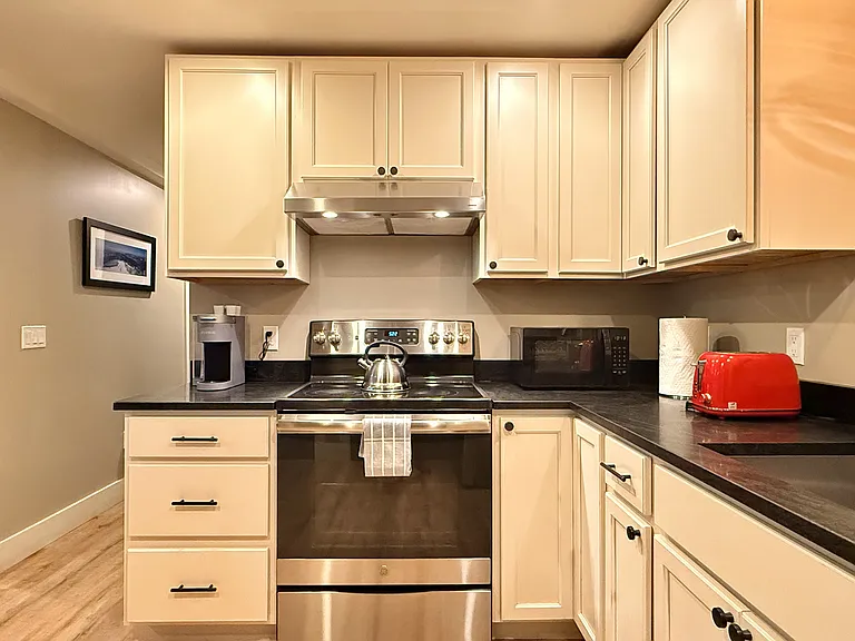 112 Horseshoe Rd #1 — Photo 22