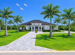 9974 Winterview DR, NAPLES, FL 34109