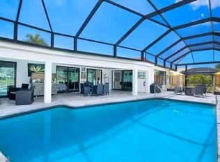279 Torrey Pines Point, Naples, FL 34113