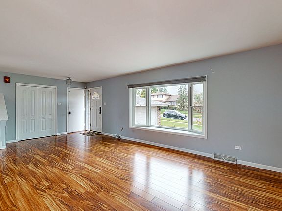 4th image of 15019 S 88th Ave