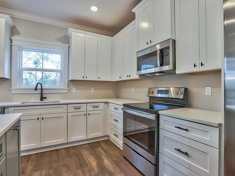 43 Sarlan Garden Dr — Photo 13