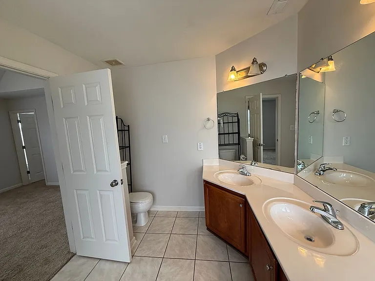 2305 Gray Goose Loop — Photo 13