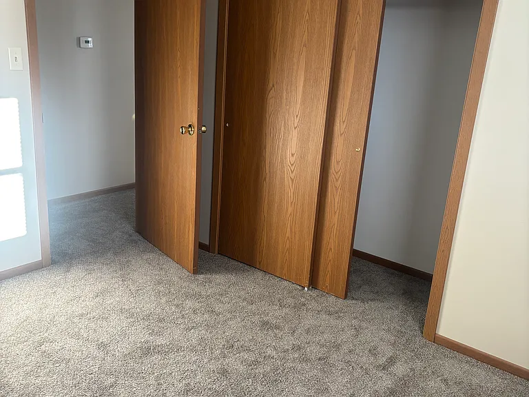 1710 Rogers Ave — Photo 29