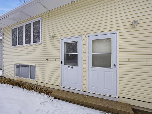 3rd image of 3223-3225 2nd St N
