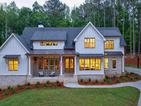 167 Alcovy Springs Dr, Monroe, GA 30656