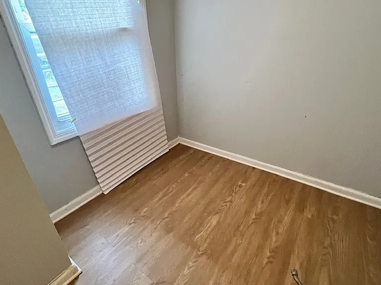 225 N Burgher Ave #1 — Photo 12
