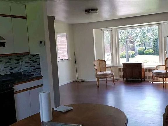 4th image of 130 Bud Ln