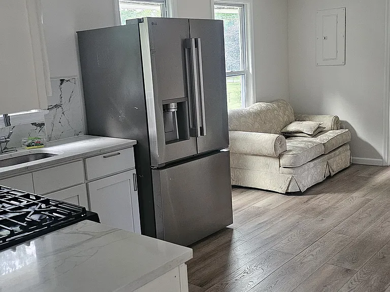 1006 Park St #2 — Photo 10