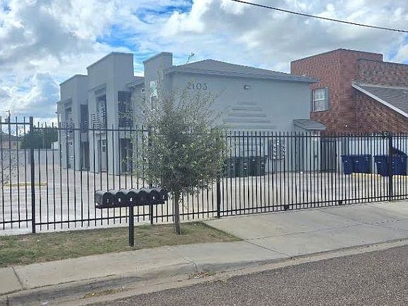 2nd image of 2103 Napoleon St #3