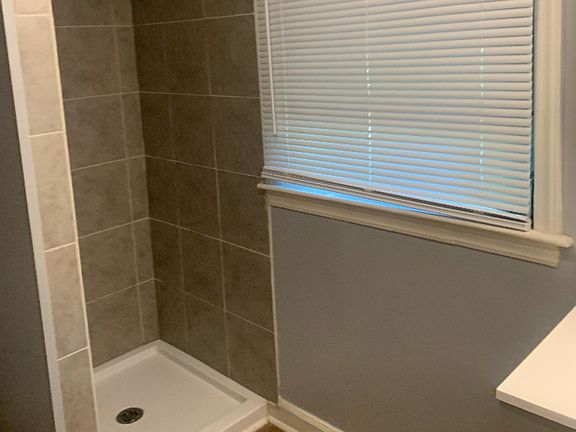 4th image of 707 Salisbury St #707