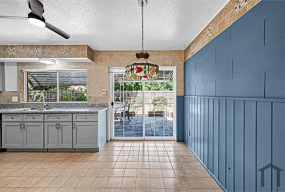 1119 Pinecroft Dr — Photo 1