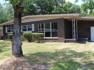 6445 Burgundy Rd S, Jacksonville, FL 32210