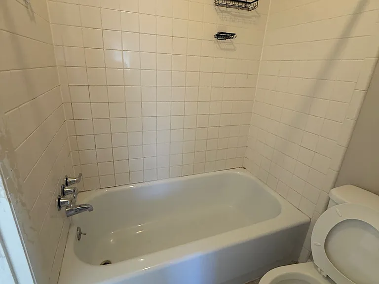 1708 N Hamilton St #C — Photo 24