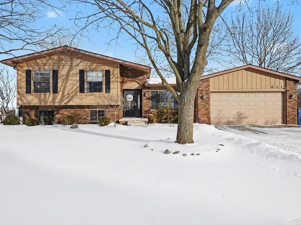 611 E Dawn Dr, Freeland, MI 48623