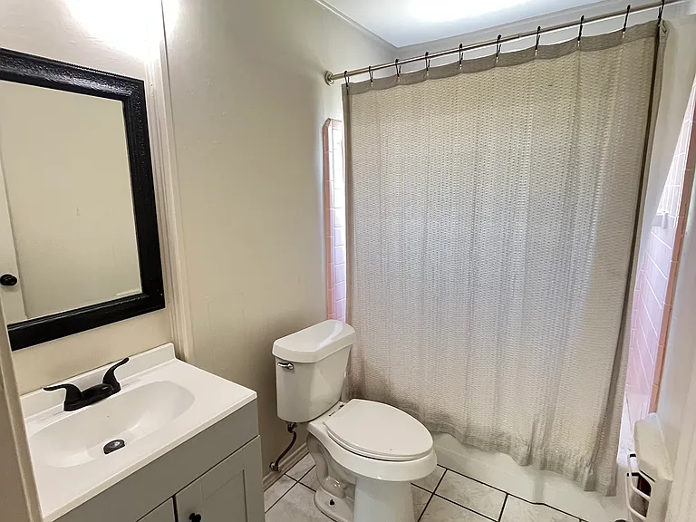 207 N Winchester Way #3 — Photo 5