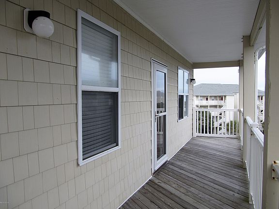 4th image of 1700 Salter Path Road #304K