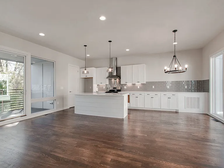 227 Oceola Ave #4 — Photo 10