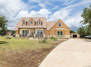 340 Saddle Mountain Dr, Boerne, TX 78006