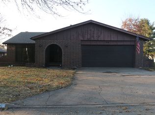 115 Wilson Cir, Wamego, KS 66547